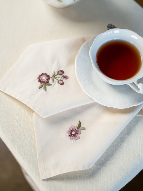 Ella Embroidered Napkin Set of 2 - Ecru