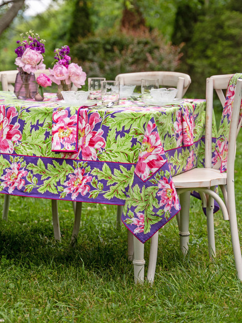 Splendor Tablecloth - Purple