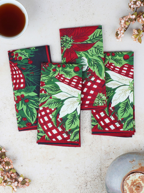 Christmas Cottage Luncheon Napkin Set of 4 - Navy