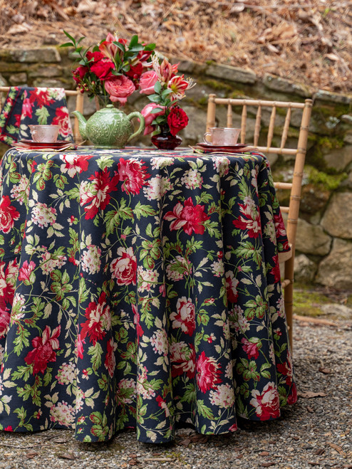 Greta's Garden Round Cloth - Navy