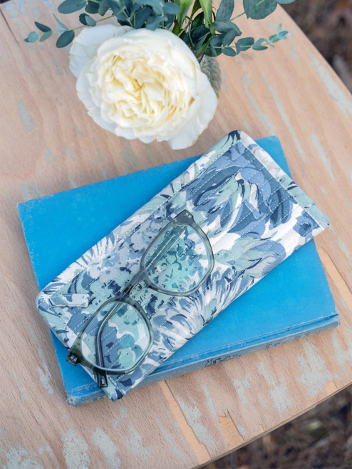 Autumn Gathering Glasses Case - Blue