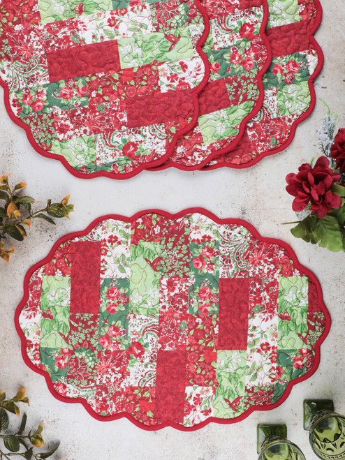 Merry Patchwork Quilted Placemat Set of 4 - Red