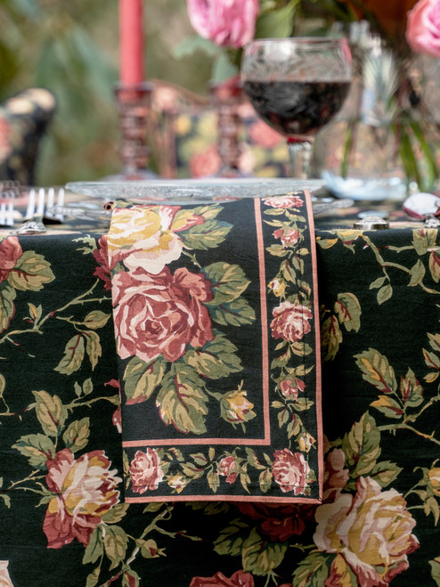 Winter Rose Napkin Set of 4 - Black