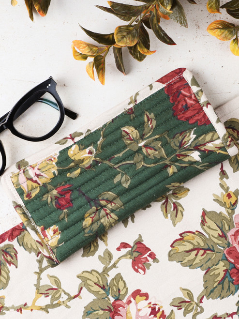 Winter Rose Glasses Case - Forest Green