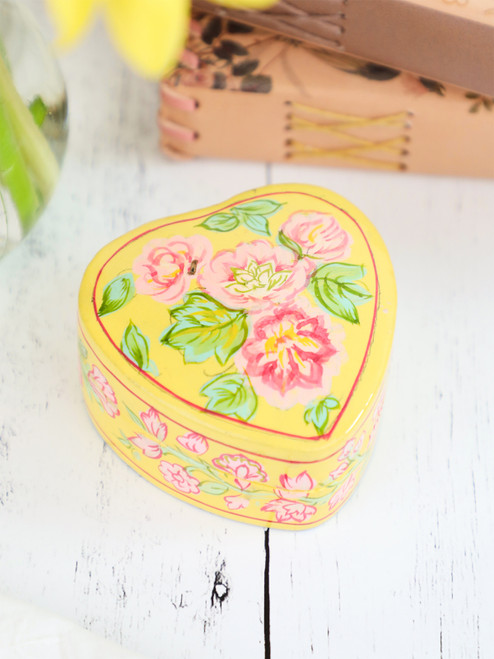 Emmaline Heart Box - Yellow