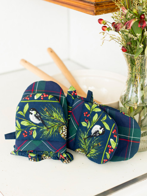 Chickadee Patchwork Mini Mitt Set of 2 - Multi
