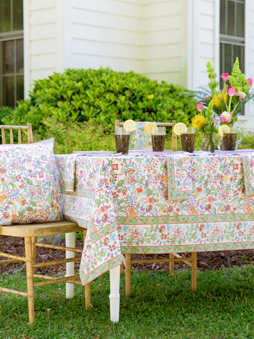 Nostalgia Tablecloth - Multi
