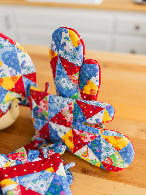 Primary Patchwork Oven Mitt Set of 2 - Multi