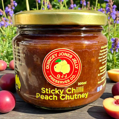 Sticki Chilli Peach Chutney – 300ml jar from QJJ with golden hue