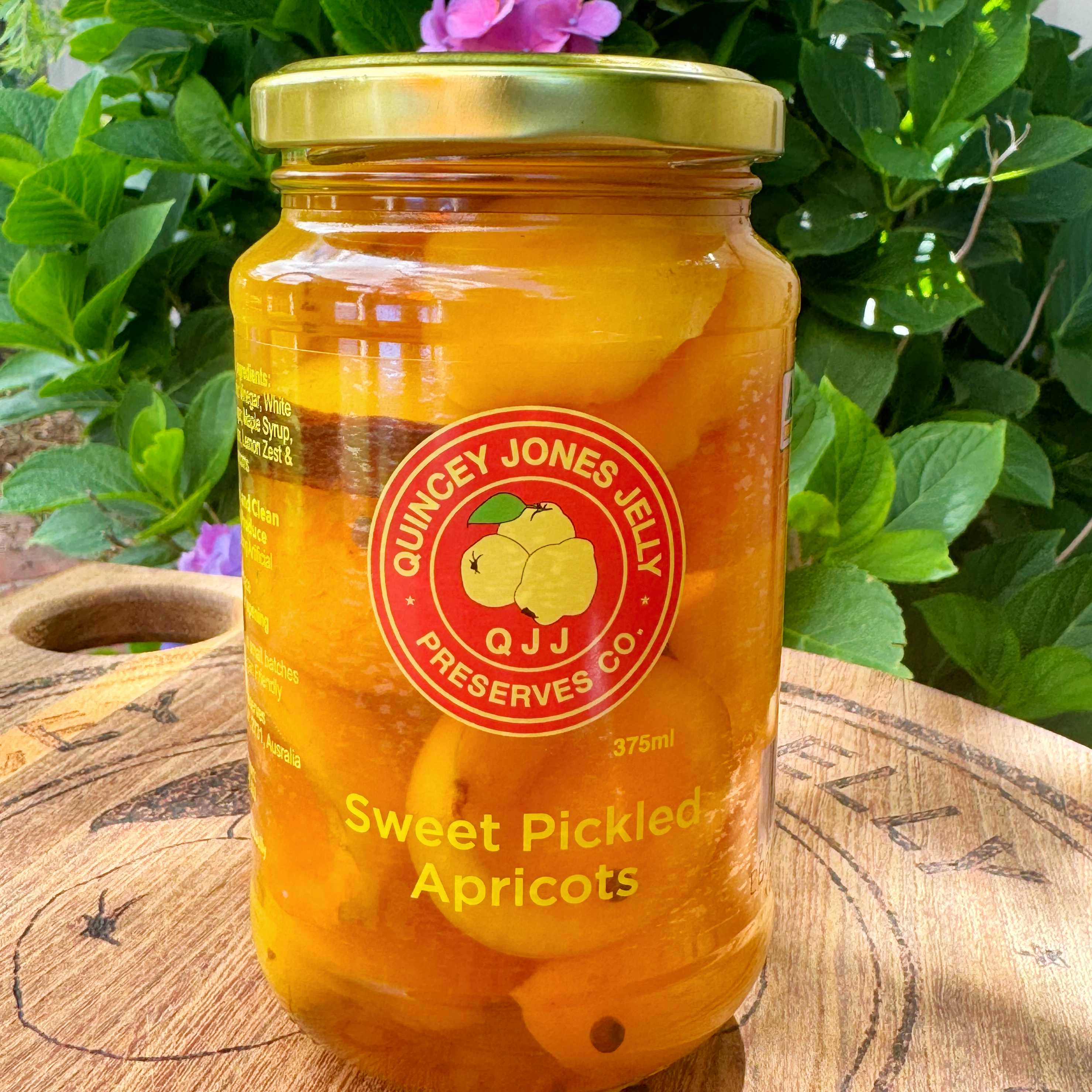 Sweet Pickled Apricots – 375ml jar with golden fruit and spice tones