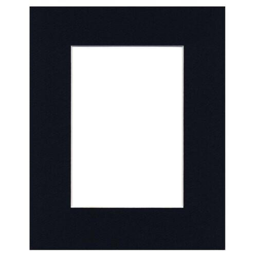 Logan Graphic Products, Inc. Logan - Palette Pre-Cut Mat - 11" x 14" with 7.5" x 9.5" Window - Smooth Black