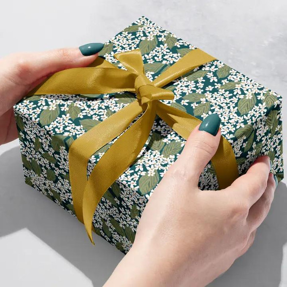  Jillson & Roberts Wrapping Paper Roll, Cottage Florals 