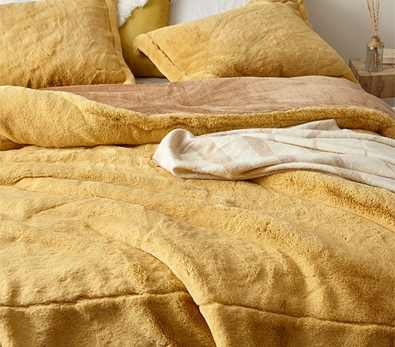 Neutral Dorm Bedding Decor Lionhead: Sahara Sun Super Soft Chunky