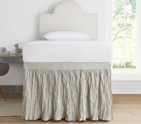 Adjustable Length Bed Skirt for Dorm Bed Ideas 30