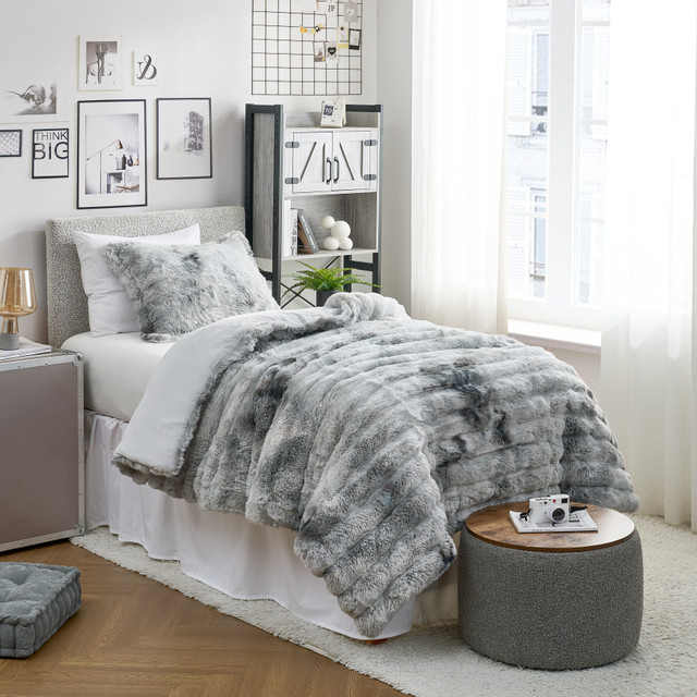 Snowball Chunky Bunny® - Coma Inducer® Twin XL Comforter Set - Monsoon Gray Snowball Chunky Bunny® - Coma Inducer® Twin XL Comforter Set - Monsoon Gray