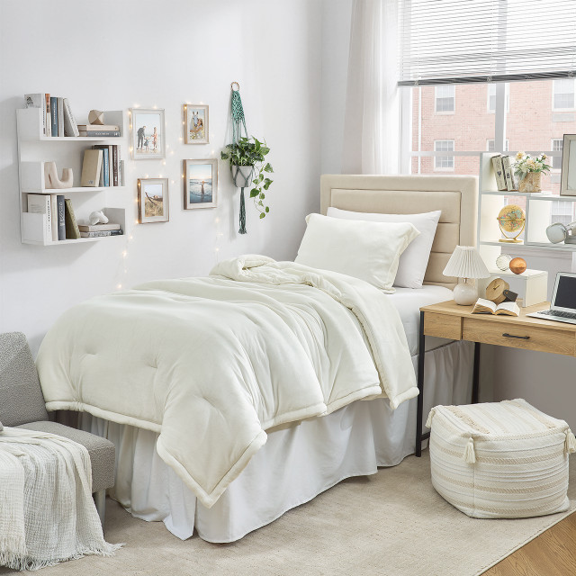 Softer than Soft® - Coma Inducer® Twin XL Comforter - Coconut Milk