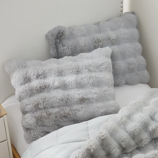 Snowball® Chunky Bunny® Bare Bottom® - Coma Inducer® Standard Sham (2-Pack) - Gray Dusk