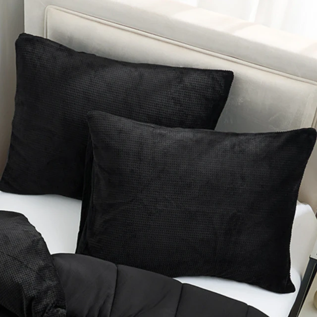 Coma-holic® - Coma Inducer® (with Butter) Standard Sham (2-Pack) - Black
