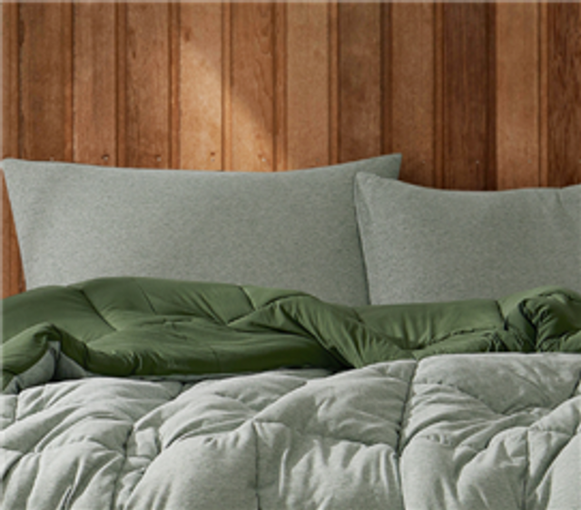Light Green Pillow Cover Designer Dorm Bedding High Quality Luxury Oversized Twin XL Comforter Cashmere Sweater Blanket for College Apartment Housewarming Gifts Light Green Pillow Cover Designer Dorm Bedding High Quality Luxury Oversized Twin XL Comforter Cashmere Sweater Blanket for College Apartment Housewarming Gifts