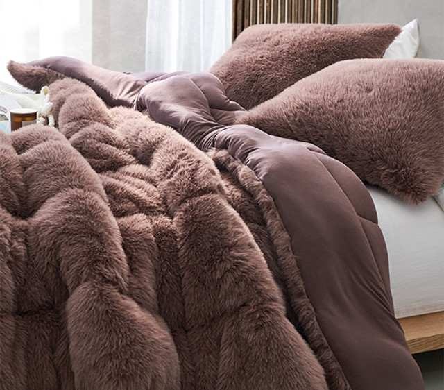Cozy Twin Extra Long Comforter Brown Dorm Bedding Faux Fur Blanket Neutral College Bedspread