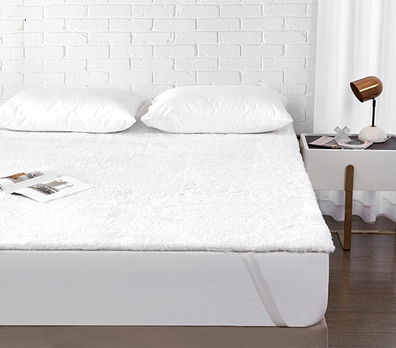 Luxury Faux Fur Mattress Cover - Coma Inducer Chunky Bunny Full XL