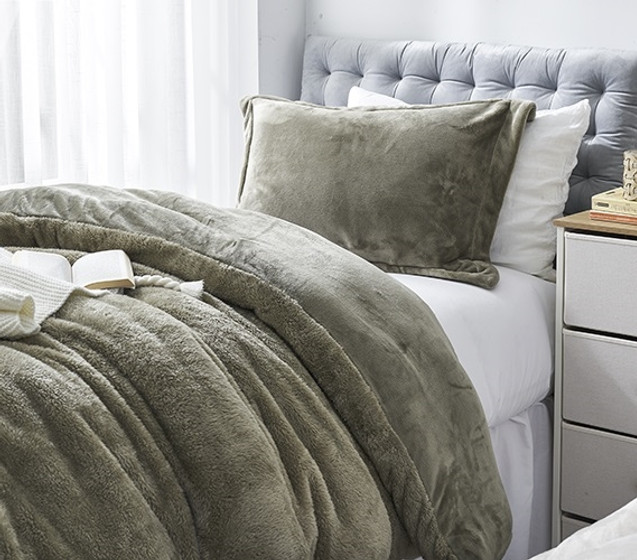 Designer Duvet Cover Fleece Bedspread Neutral Boho Dorm Decor Ideas Green Twin Extra Long Bedding Essentials College Student Must Haves