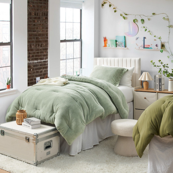 Green Twin XL Bedding set with Pillow Covers Extra Long Comforter College Student Must Haves Girls Dorm Room Essentials
