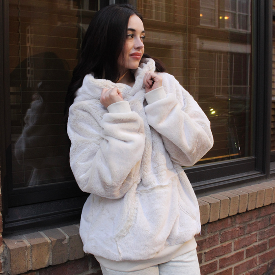 Plush Women's Clothing Oversized Hoodie for Girls Cozy Loungewear for Dorm Rooms