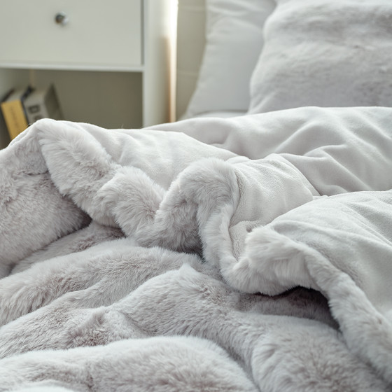 High Quality Dorm Bedding Cruelty Free Faux Fur Plush XL Twin Comforter and Gray Pillow Sham Set