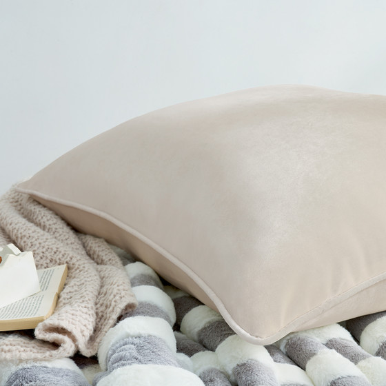 Rainha® Velvet Euro Pillow - Creamy Beige