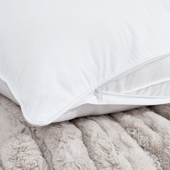 Rainha® Cotton Bolster Pillow - White