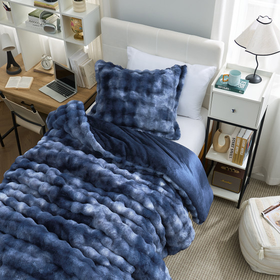 Snowball® Chunky Bunny - Coma Inducer® Twin XL Comforter Set - Icy Blue