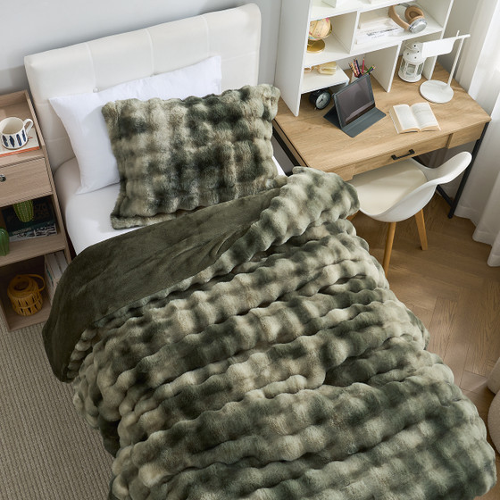 Snowball® Chunky Bunny - Coma Inducer® Twin XL Comforter Set - Icy Green