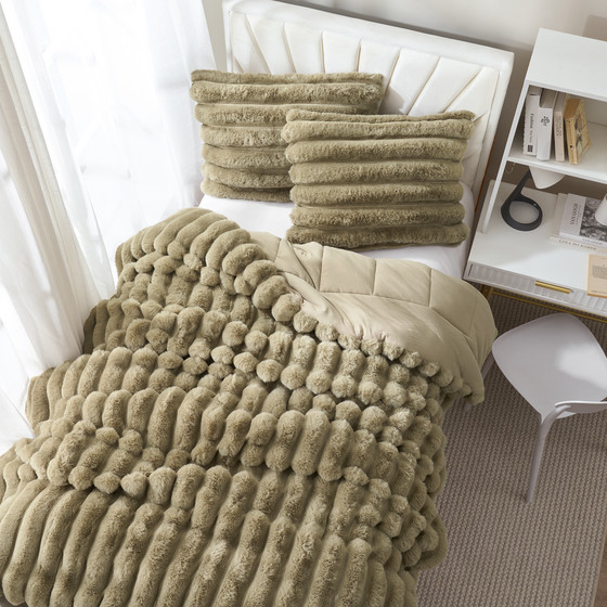 Roy Cordi - Coma Inducer® Twin XL Comforter - Sage Gray