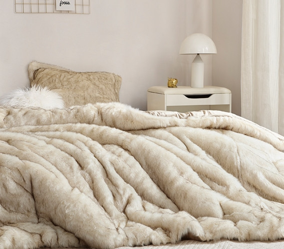 Premium Faux Fur Twin XL Comforter Set - Designer Dorm Bedding