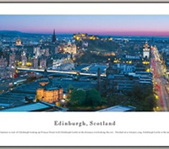 Rich in Detail Dorm Decor -Edinburgh, Scotland - Panorama Picture