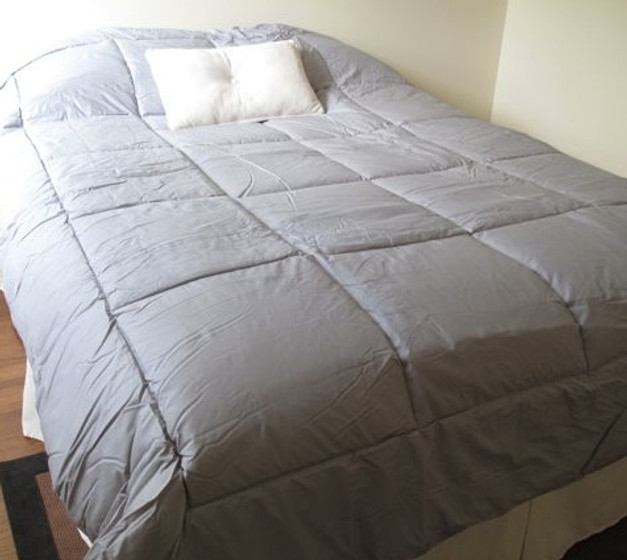 College Ave 100% Cotton Twin XL Comforter - Mirage Gray -Basic And Comfortable