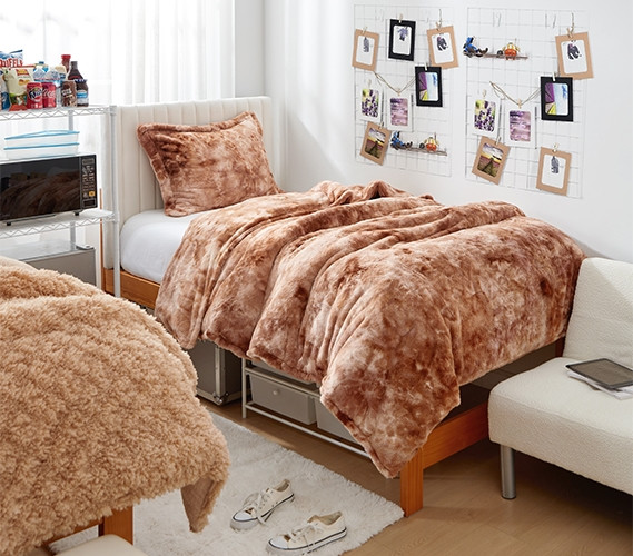 Brown Dorm Bedding Cozy Faux Fur Twin XL Bedspread Set Luxury College Comforter Designer Blanket