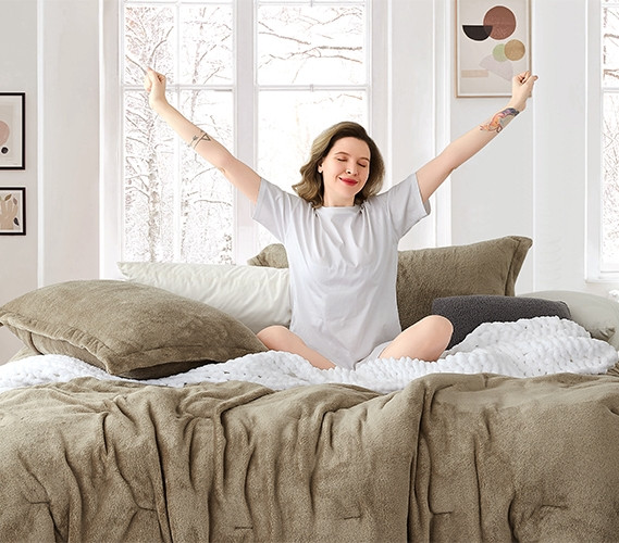 Plush Fluffy Comforter Set for College Students Extra Long Twin Bedding  Neutral Dorm Room Decor Ideas Luxury Bedspread for Guys