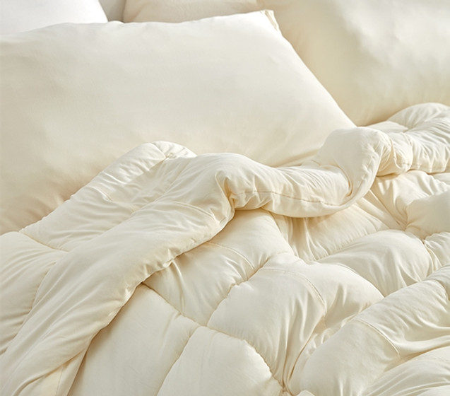 Neutral Dorm Bedding Designer Blanket Beige Reversible Girls College Comforter for Full XL Beds dimensions