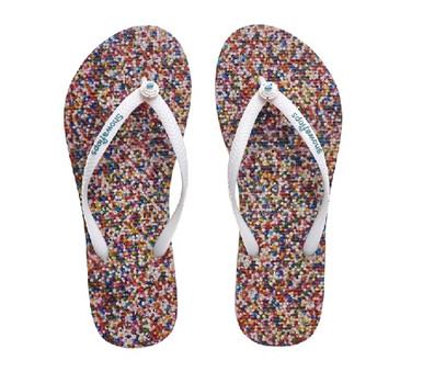 Best Womens Shower Shoes for College - Dorm Bathroom Supplies List