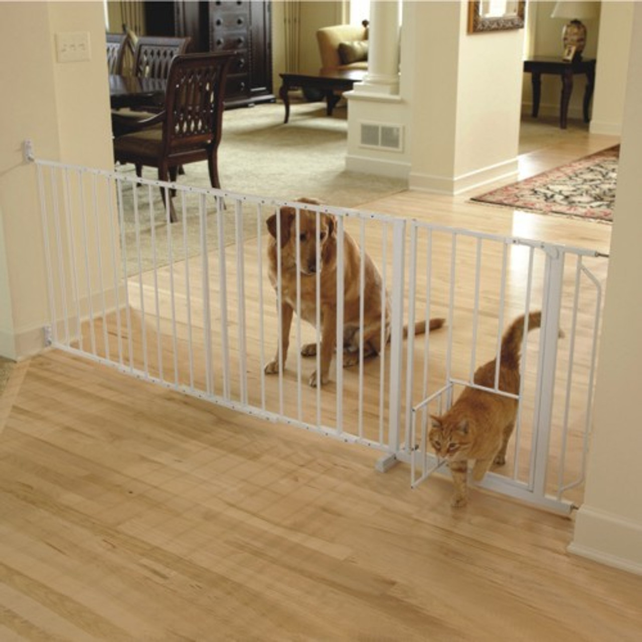 walk thru gate with pet door