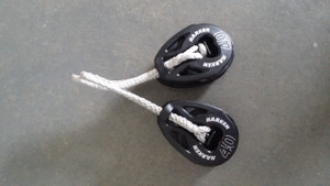Clew Blocks - 40mm - Can be used on any sailmaker’s jib. Keep an extra set on your boat just in case of a failure by the block. These are easy to hook up and replace if you blow one up on the water. The 40 mm clew blocks are independent, which makes cross sheeting easier. These accept a heavier load and have a larger opening for bigger line diameters. 