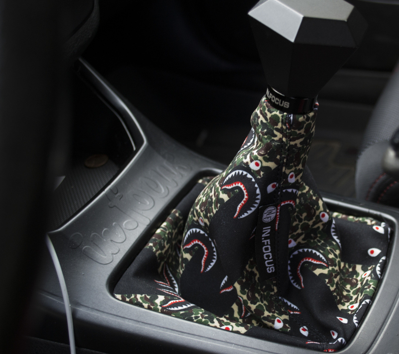 lv shift boot