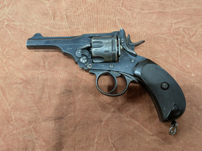 WW1 Webley Mark V, 1915 dated all matching
