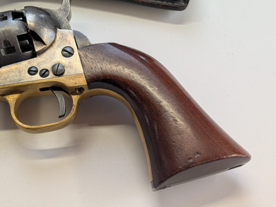 Pietta 1860 Army Reproduction with Custom Holster