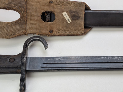 WW2 Japanese Type 30 Bayonet - Jinsen Produced W/ Scabbard & Frog