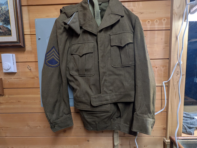 US Army 4th Armored Division Uniform set