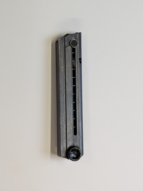 WW2 FXO Black Widow Luger Magazine