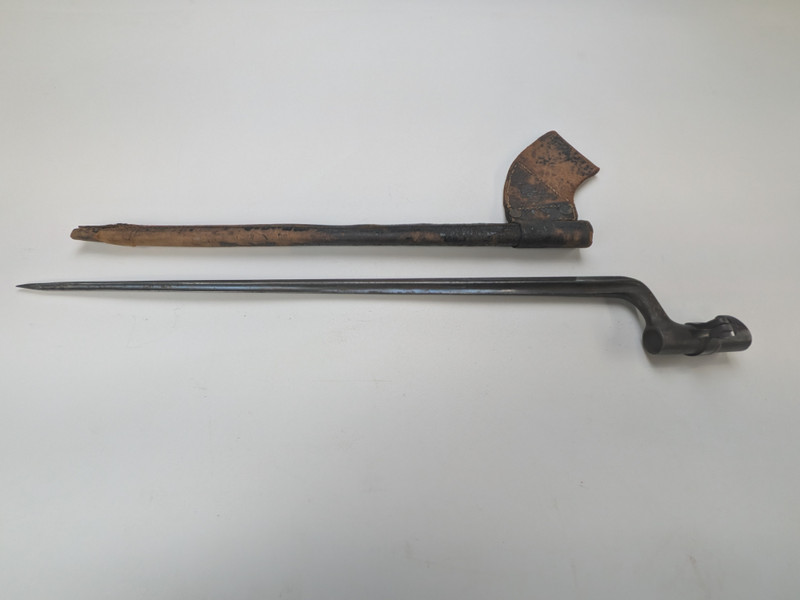 Socket Bayonet